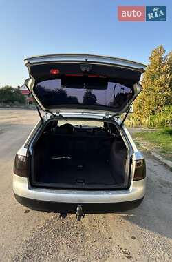 Универсал Audi A6 1999 в 