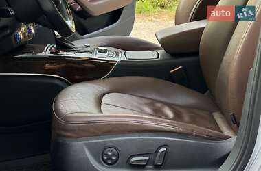 Седан Audi A6 2014 в 