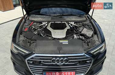 Седан Audi A6 2019 в 