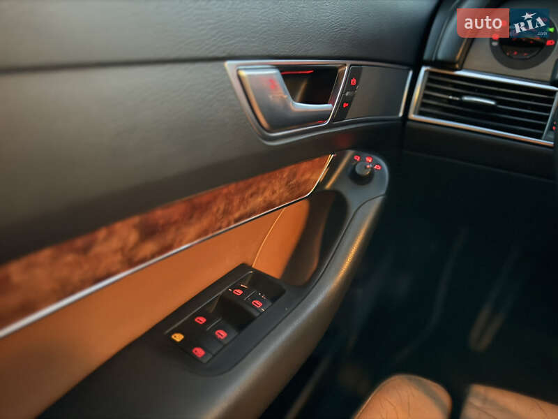 Седан Audi A6 2004 в Летичеве