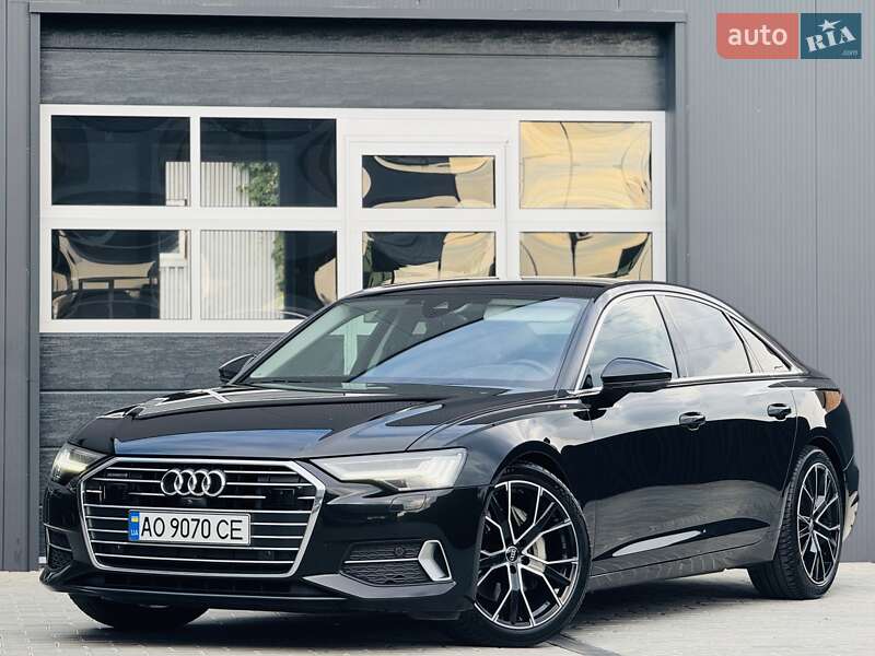 Седан Audi A6 2021 в 