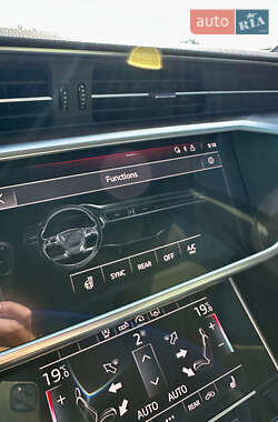 Седан Audi A6 2019 в 