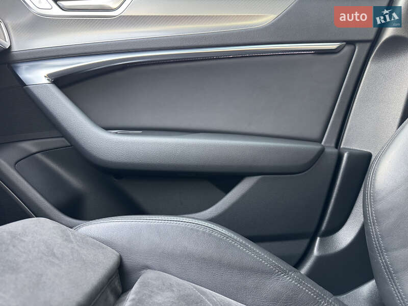 Седан Audi A6 2021 в Мукачевому
