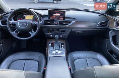 Седан Audi A6 2015 в 