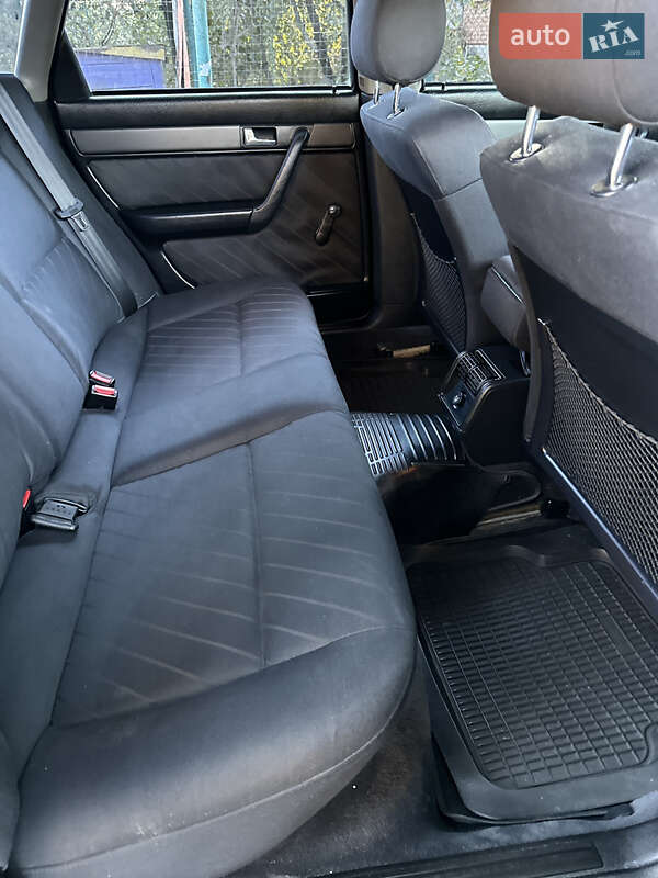 Седан Audi A6 1996 в Тульчині