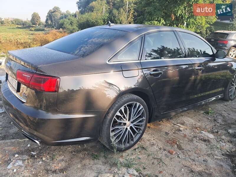 Седан Audi A6 2015 в Львове