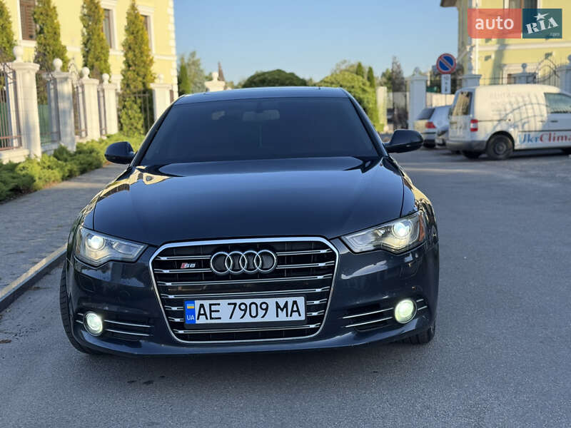 Седан Audi A6 2012 в Виннице