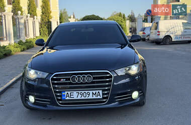 Седан Audi A6 2012 в 