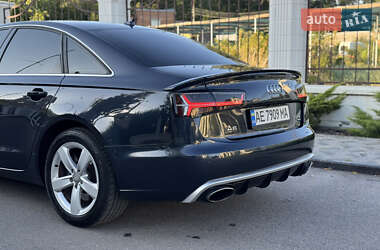 Седан Audi A6 2012 в 