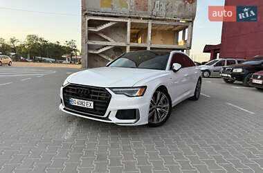 Седан Audi A6 2019 в 