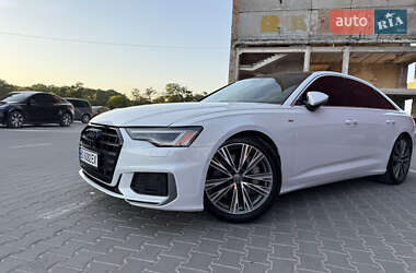 Седан Audi A6 2019 в 