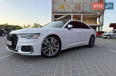 Седан Audi A6 2019 в 