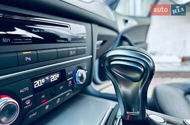 Седан Audi A6 2011 в 