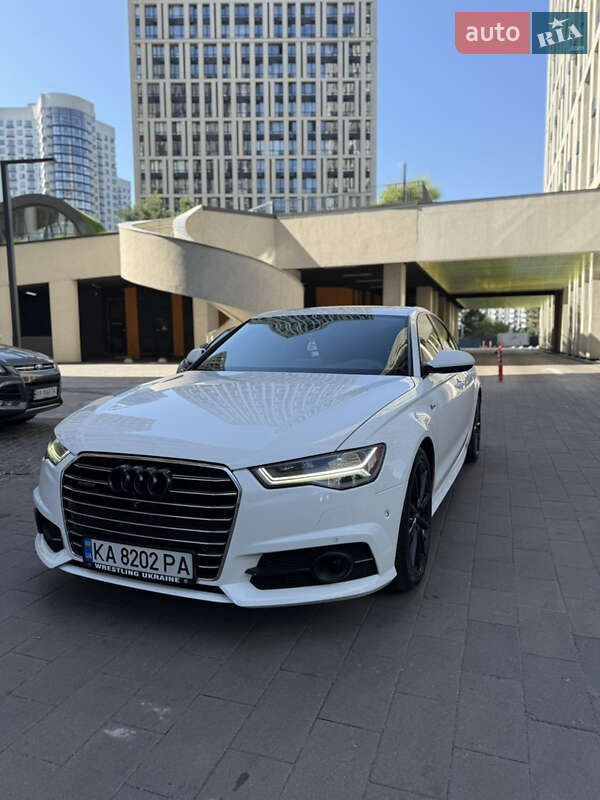 Седан Audi A6 2016 в 