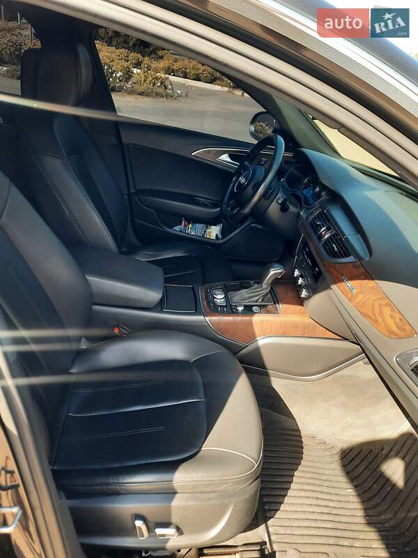 Седан Audi A6 2015 в Дніпрі