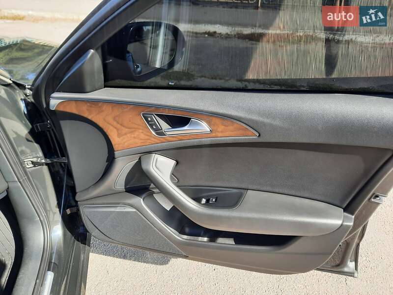 Седан Audi A6 2015 в Дніпрі