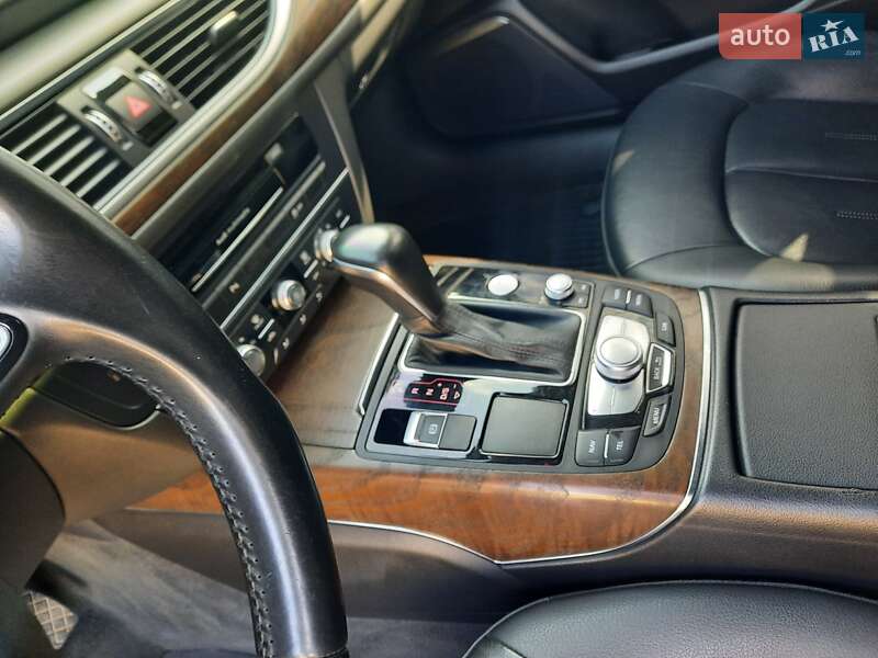 Седан Audi A6 2015 в Дніпрі