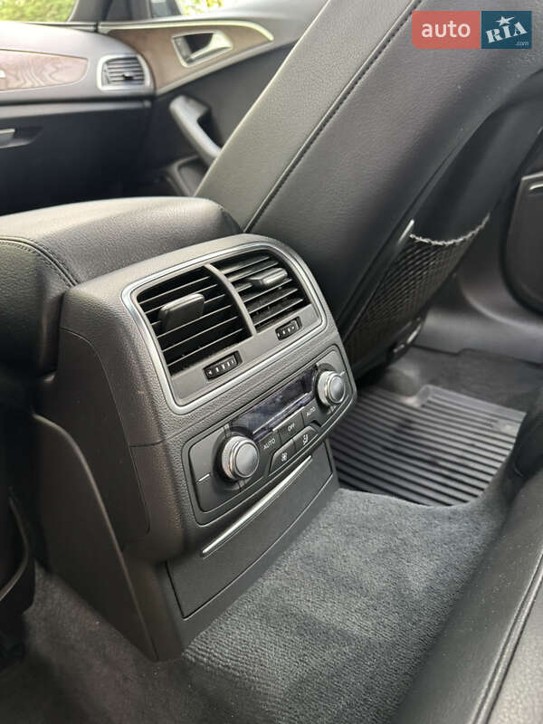 Седан Audi A6 2015 в Львове