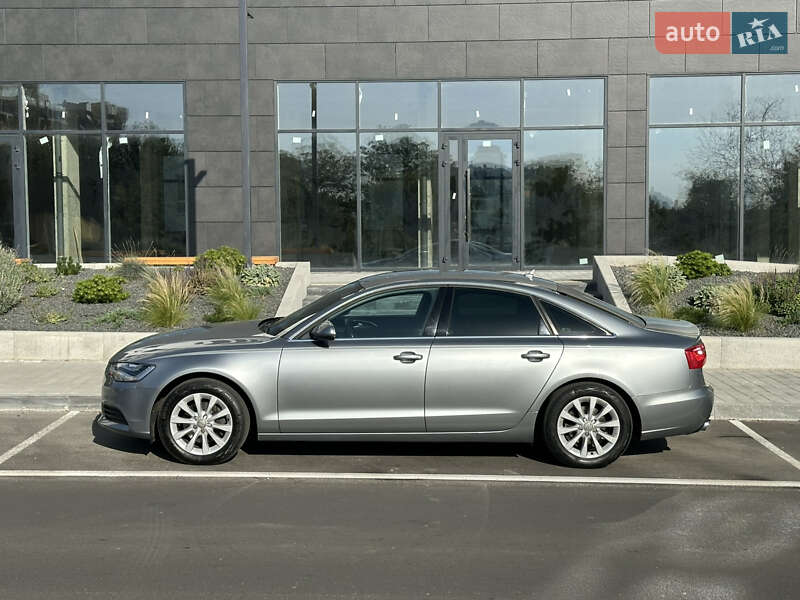Седан Audi A6 2012 в Львове