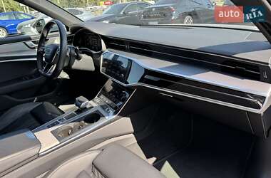 Универсал Audi A6 2018 в 