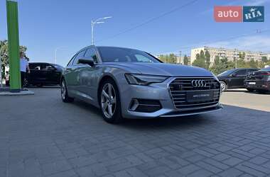 Универсал Audi A6 2018 в 