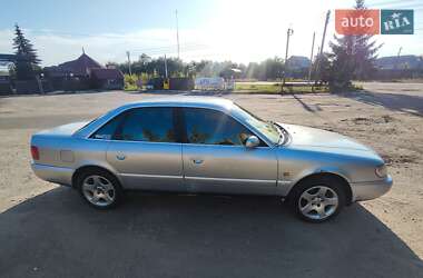 Седан Audi A6 1995 в 