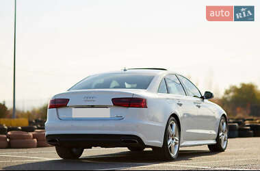 Седан Audi A6 2016 в 
