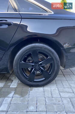 Седан Audi A6 2014 в 