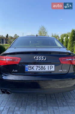 Седан Audi A6 2014 в 