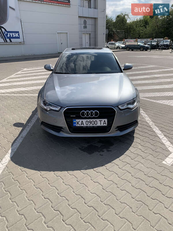 Седан Audi A6 2011 в 