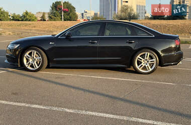 Седан Audi A6 2015 в 