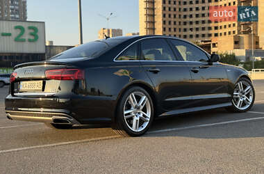 Седан Audi A6 2015 в 