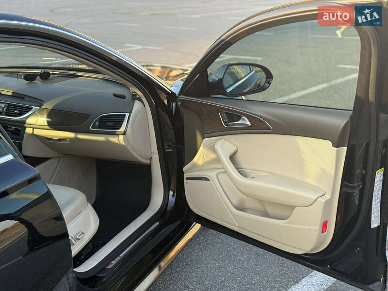 Седан Audi A6 2015 в Киеве