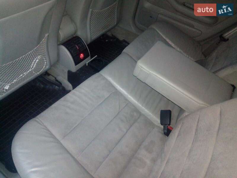 Универсал Audi A6 2001 в Решетиловке