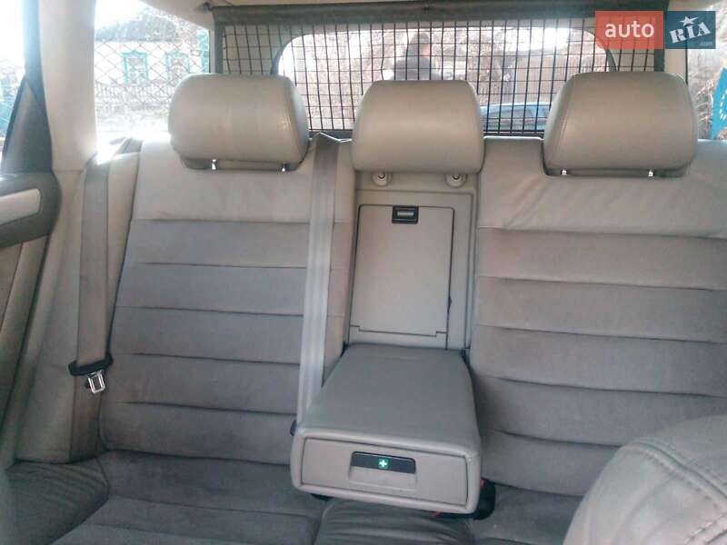 Универсал Audi A6 2001 в Решетиловке