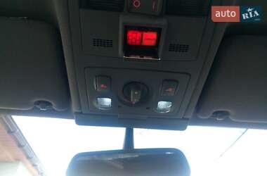 Универсал Audi A6 2001 в 