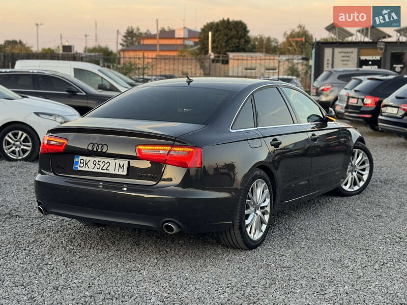 Седан Audi A6 2011 в Сарнах