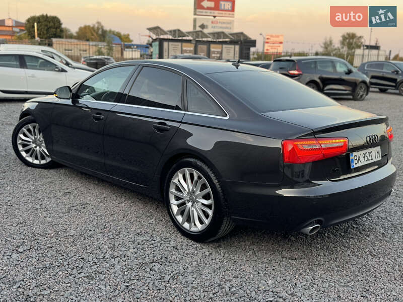 Седан Audi A6 2011 в Сарнах