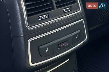 Седан Audi A6 2016 в 