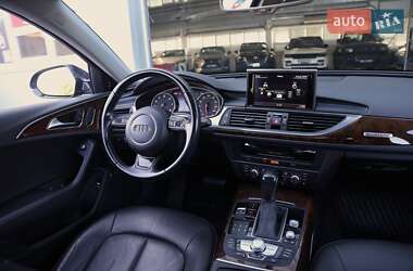 Седан Audi A6 2015 в 