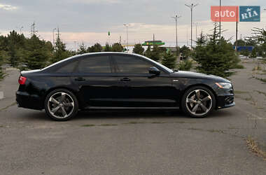 Седан Audi A6 2014 в 