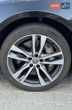 Седан Audi A6 2019 в 