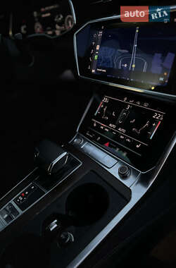 Седан Audi A6 2019 в 