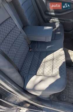 Седан Audi A6 2000 в 