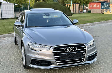 Седан Audi A6 2015 в 
