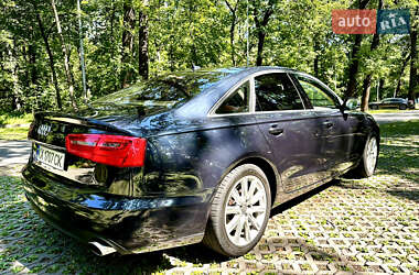 Седан Audi A6 2013 в 