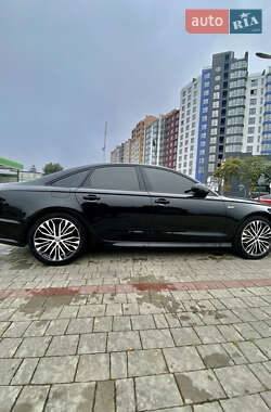 Седан Audi A6 2016 в 