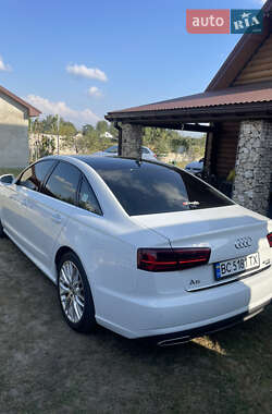 Седан Audi A6 2015 в 