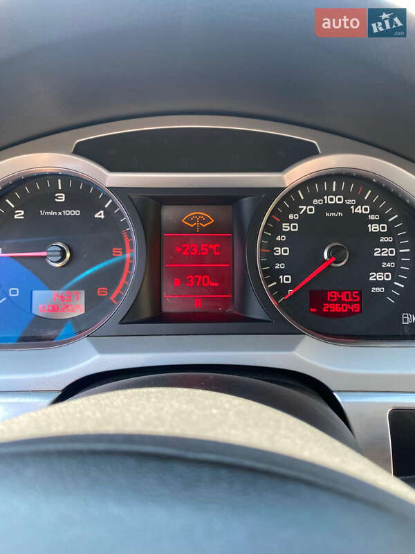 Седан Audi A6 2009 в Верховине