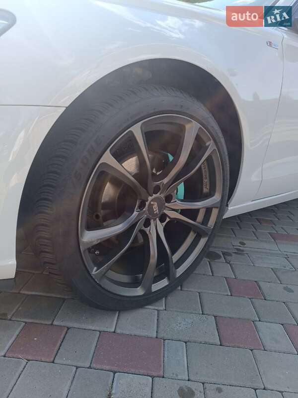 Универсал Audi A6 2013 в Староконстантинове